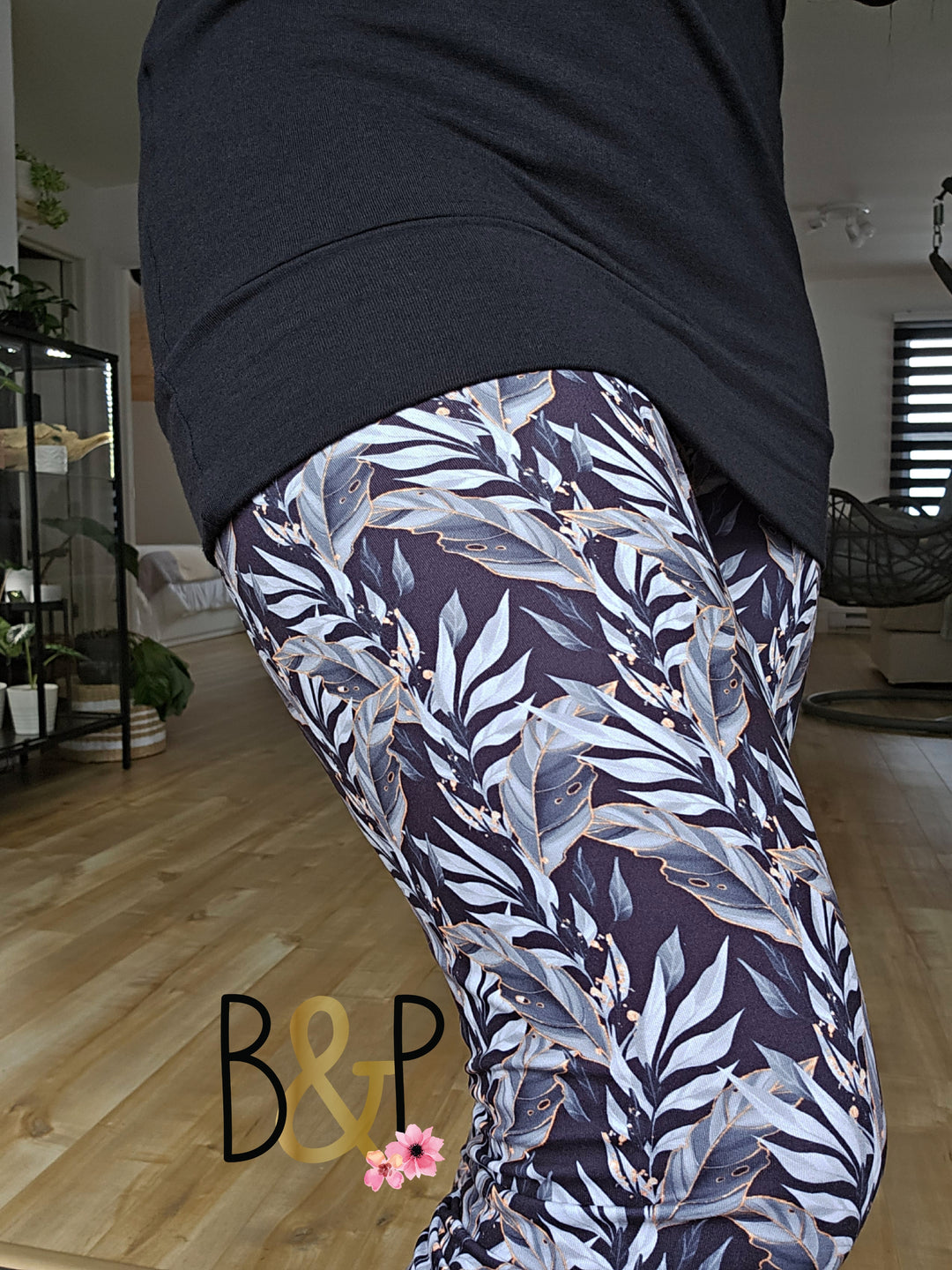 Legging feuillage doré sur noir