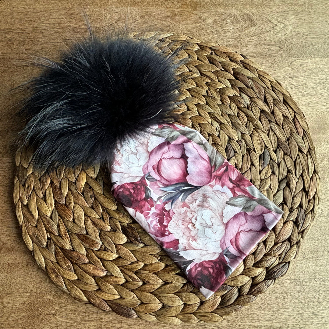 Tuque pivoine & feuillage POMPON NOIR