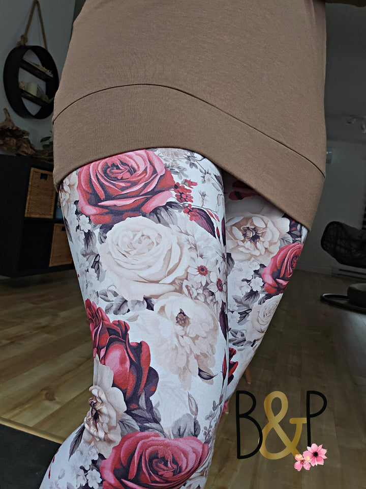 Legging fleurs amande