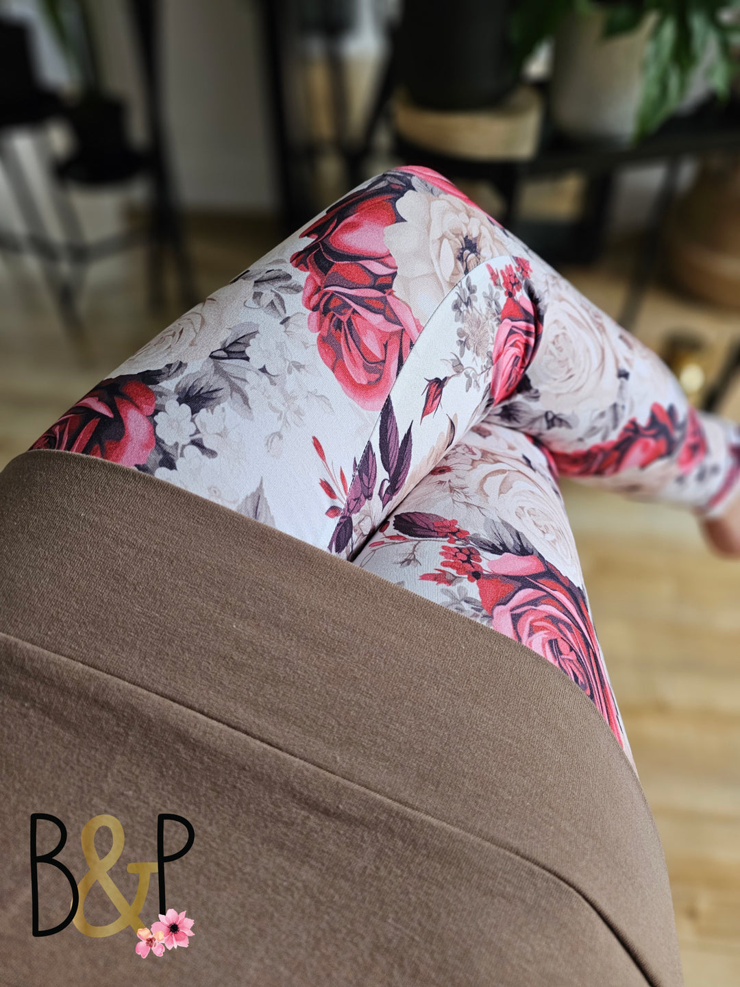 Legging fleurs amande