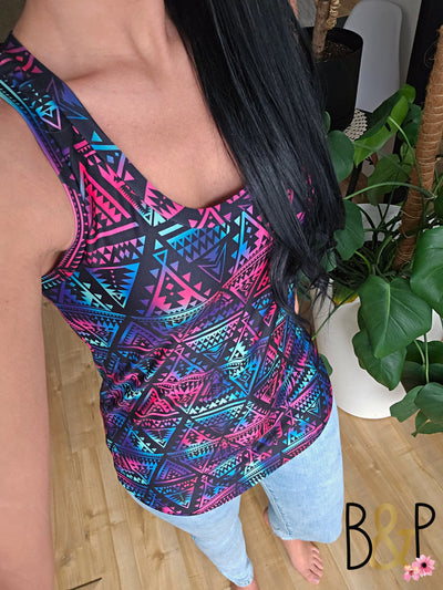 Camisole triangles