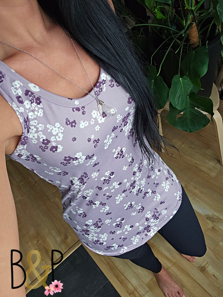 Camisole petites fleurs mauves