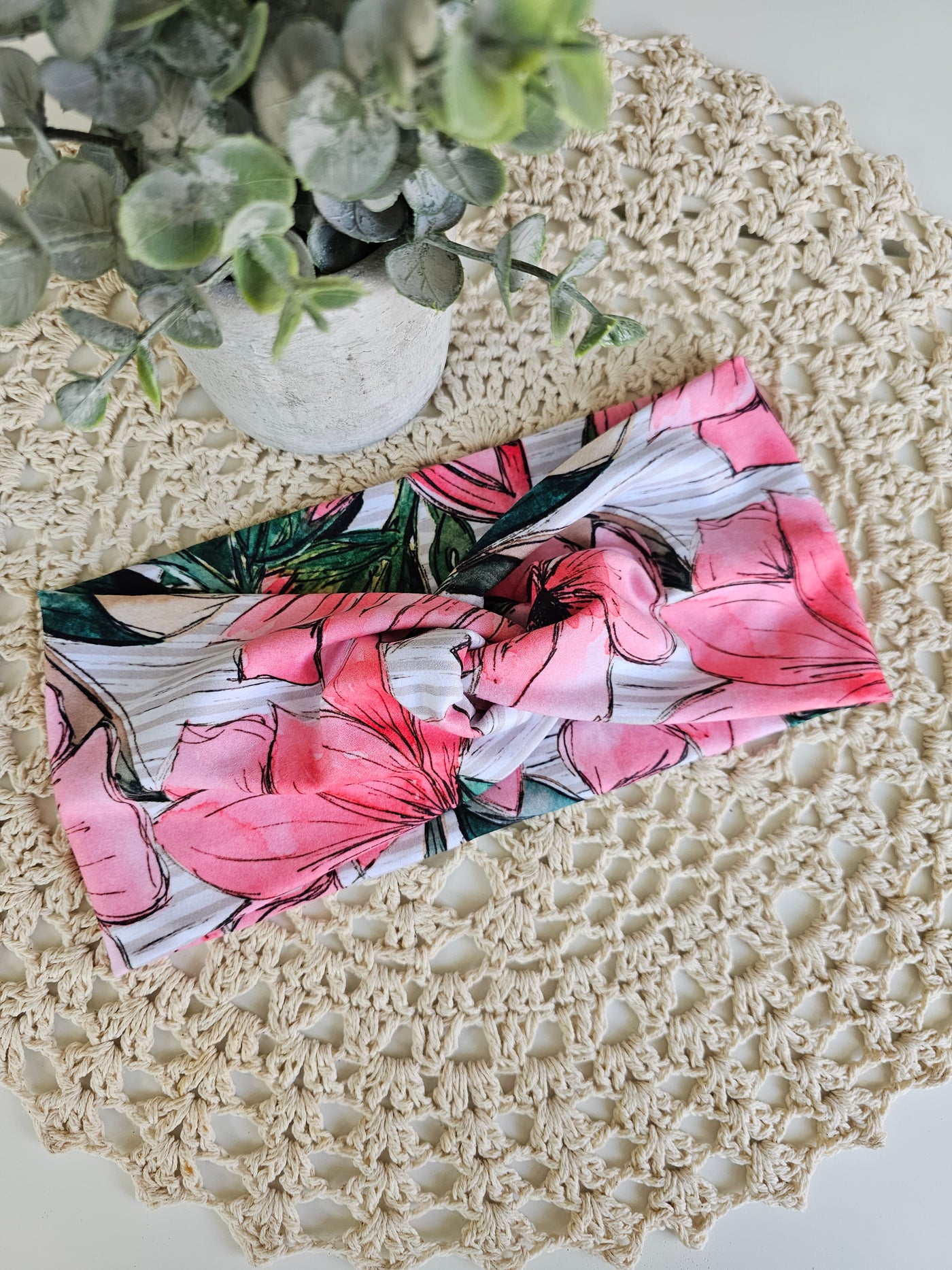 Bandeau twist grandes fleurs & lignes