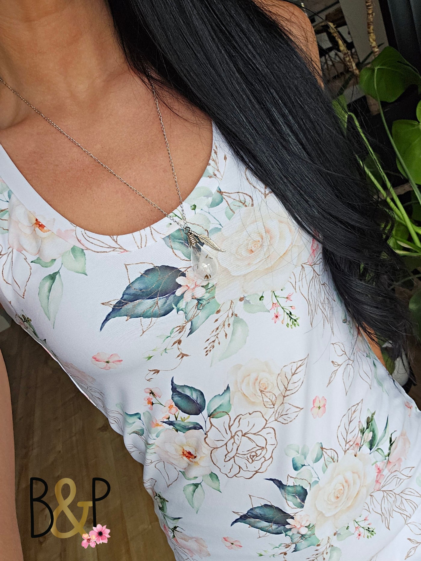 Camisole rose doré sur blanc