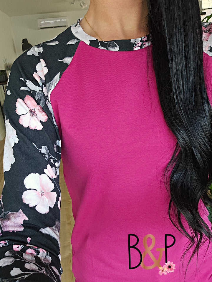 Tunique floral sur noir & fuchsia