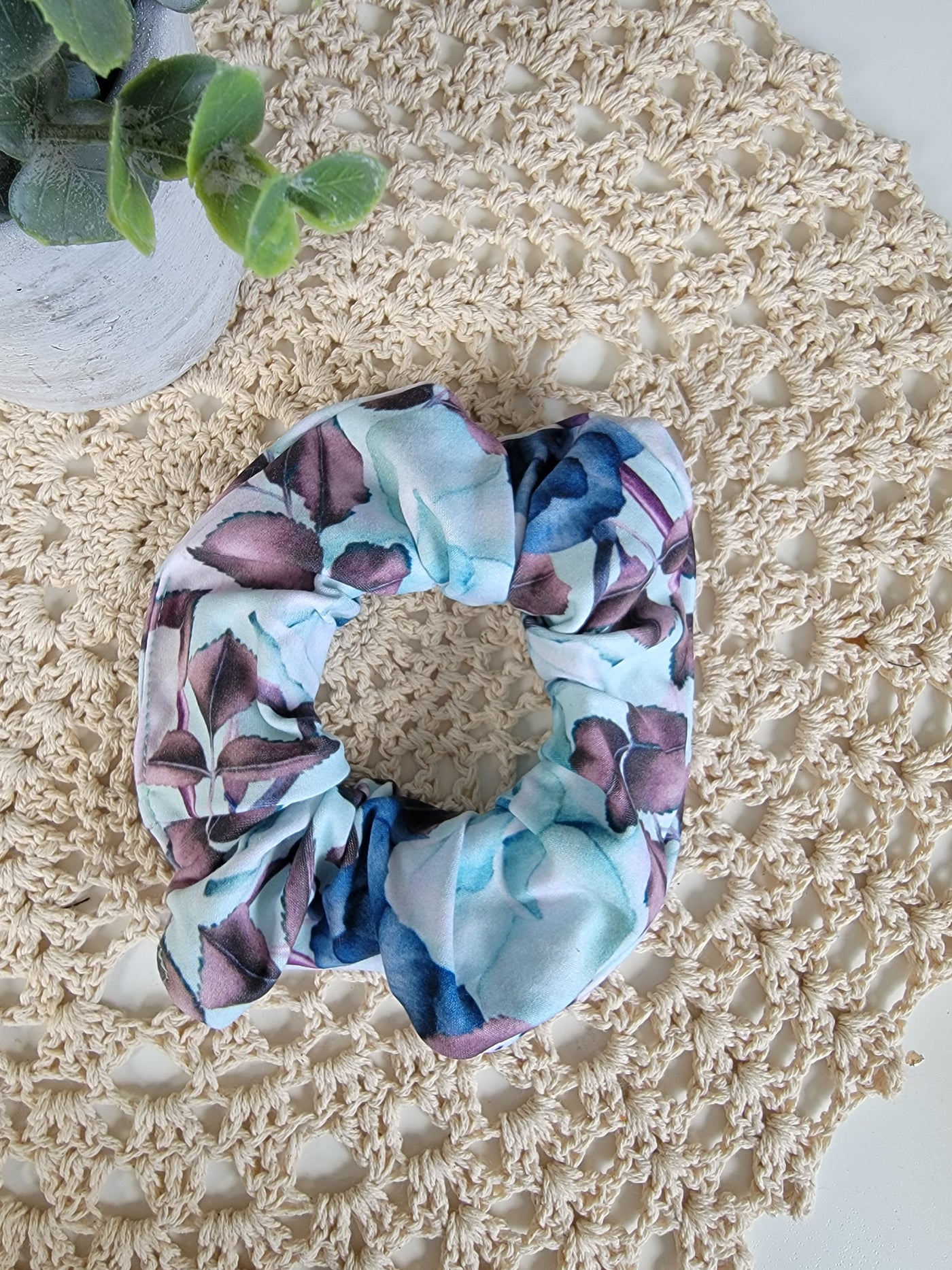 Chouchou fleuri aqua