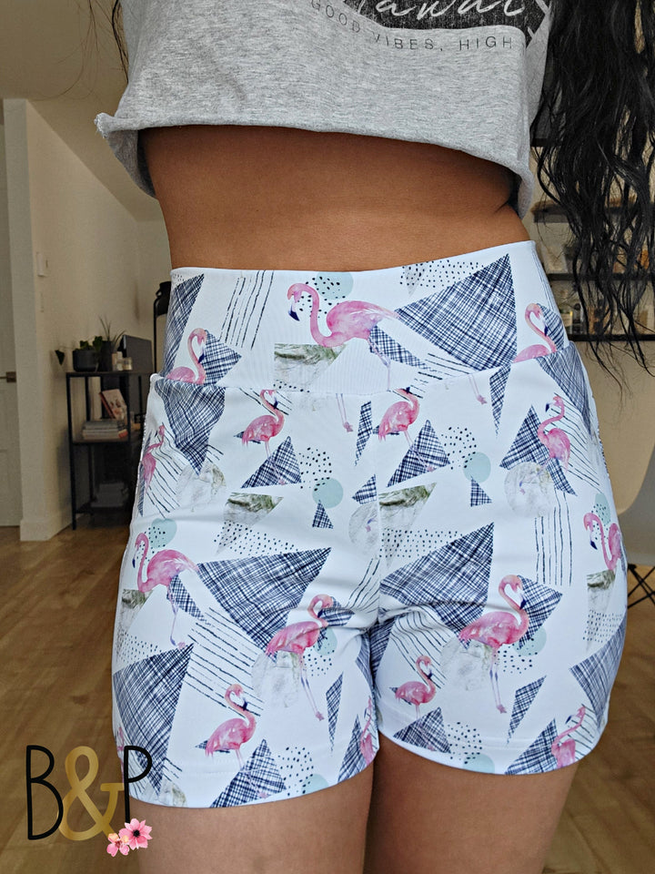 Short flamants