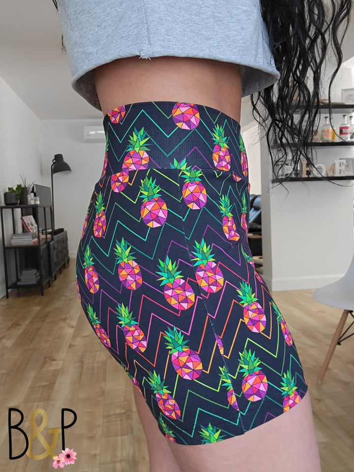 Short ananas flash