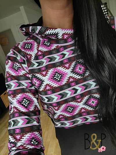 Hoodie aztèque rose , gris & bas noir