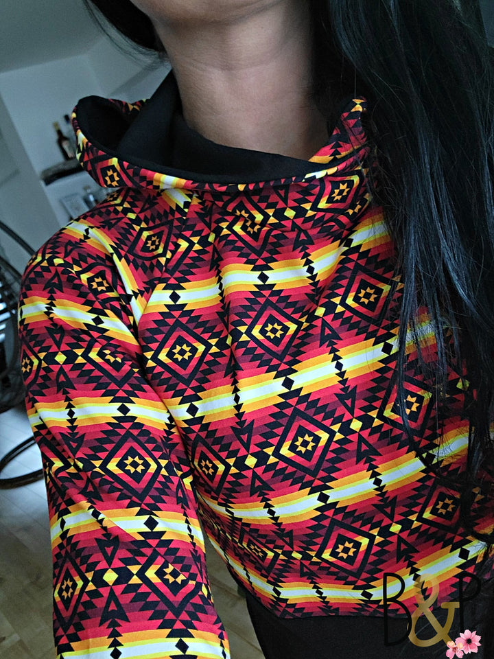Hoodie aztèque rouge jaune & noir