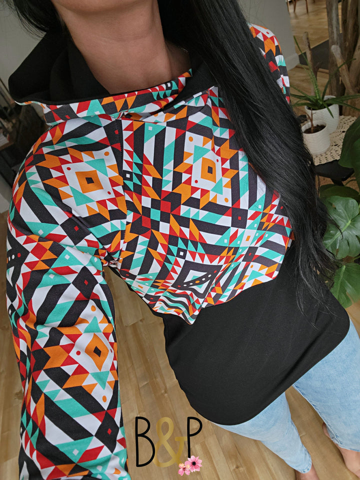 Hoodie aztèque tangerine & bas noir