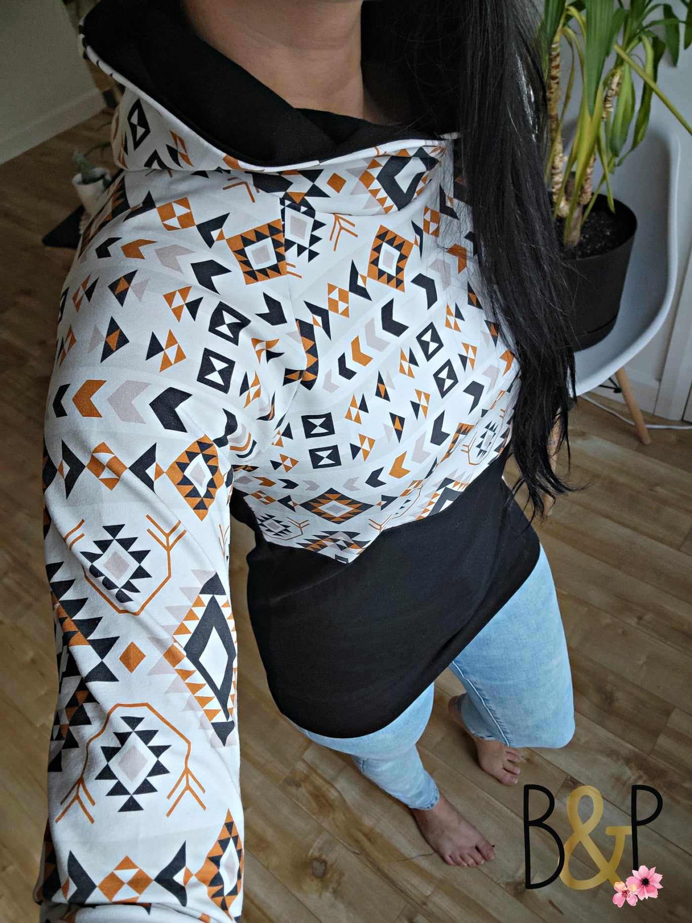 Hoodie aztèque flèché