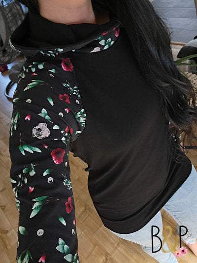 Hoodie petites fleurs rouges